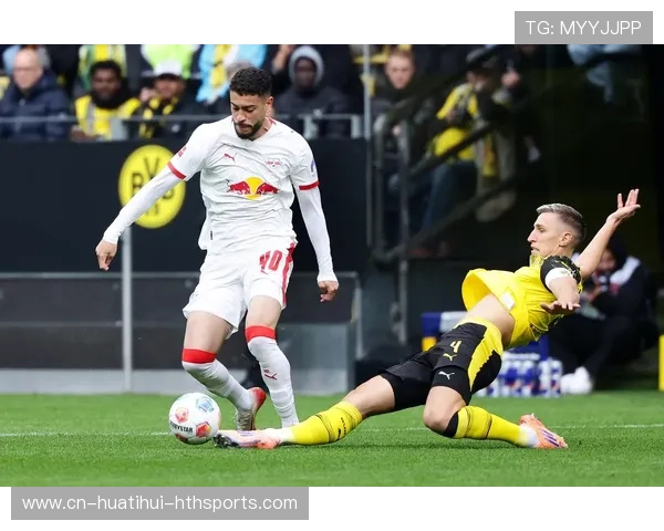 德甲莱比锡替补点射建功，主场气氛达顶峰