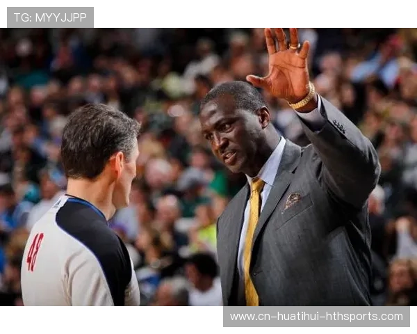 湖人教练临场指挥赢得网友点赞